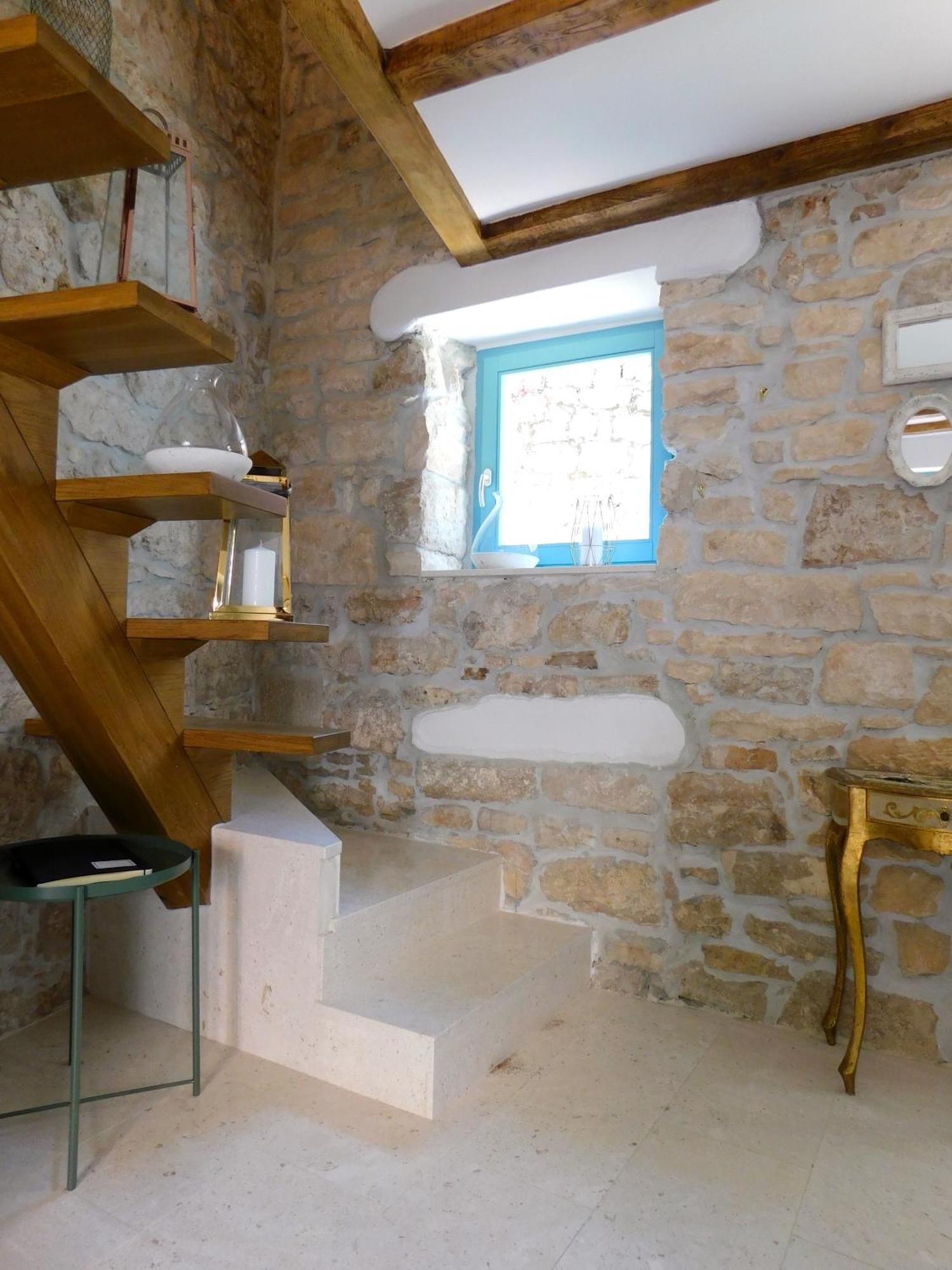 Bezauberndes Steinhaus Mit Garten In Der Altstadt Von Rovinj Luaran gambar