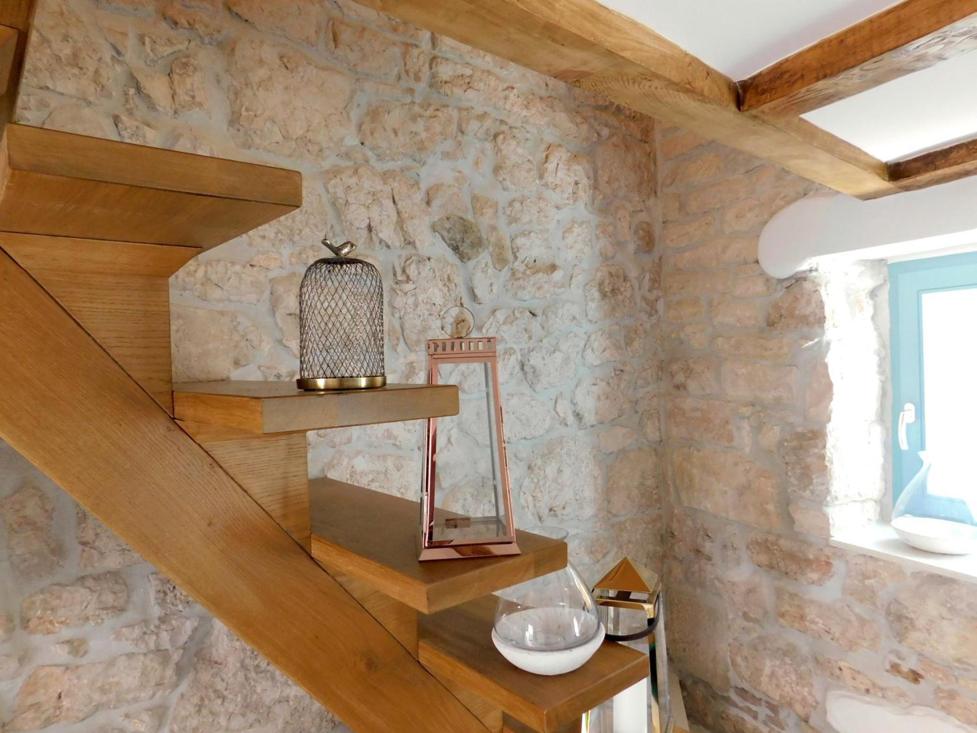 Bezauberndes Steinhaus Mit Garten In Der Altstadt Von Rovinj Luaran gambar