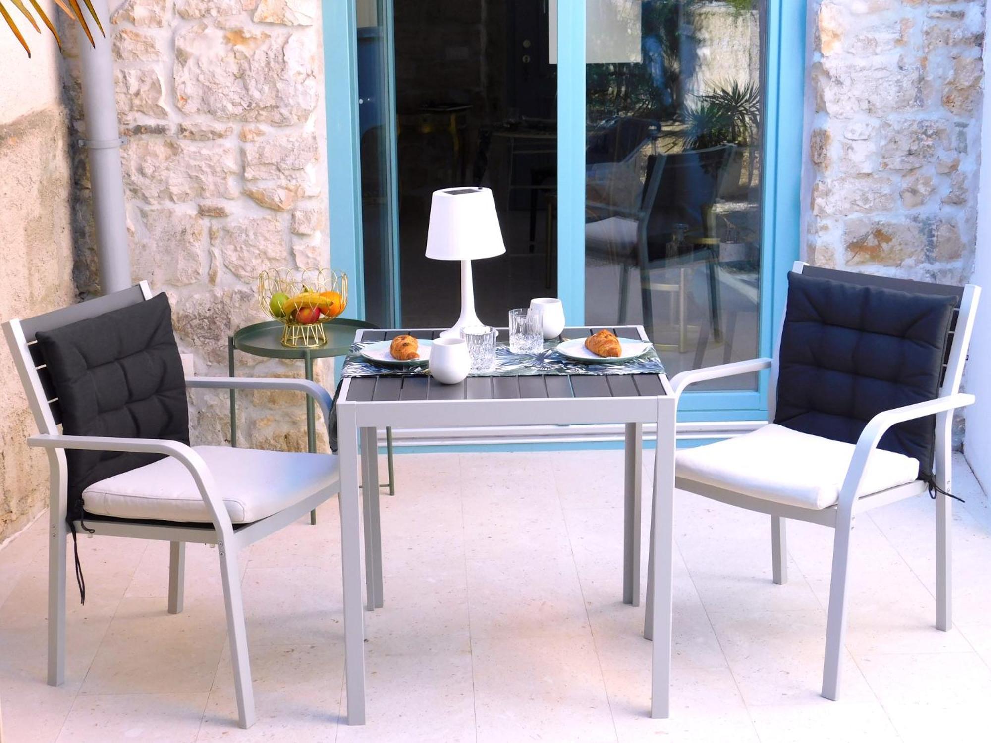 Bezauberndes Steinhaus Mit Garten In Der Altstadt Von Rovinj Luaran gambar
