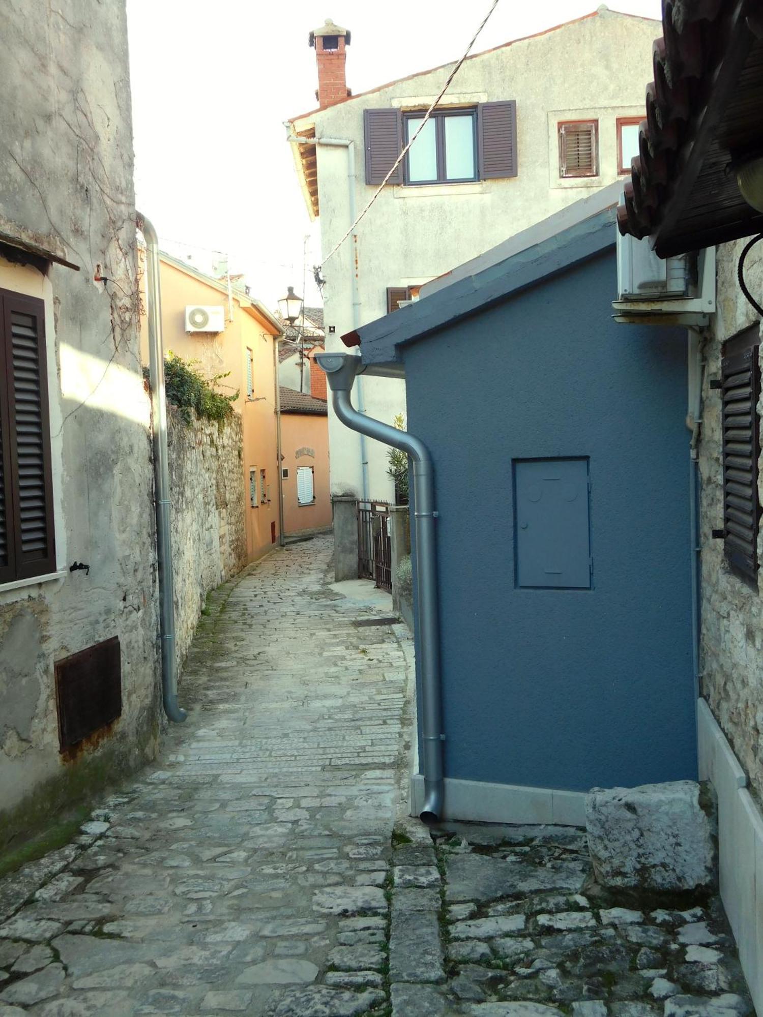 Bezauberndes Steinhaus Mit Garten In Der Altstadt Von Rovinj Luaran gambar