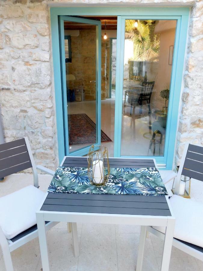 Bezauberndes Steinhaus Mit Garten In Der Altstadt Von Rovinj Luaran gambar